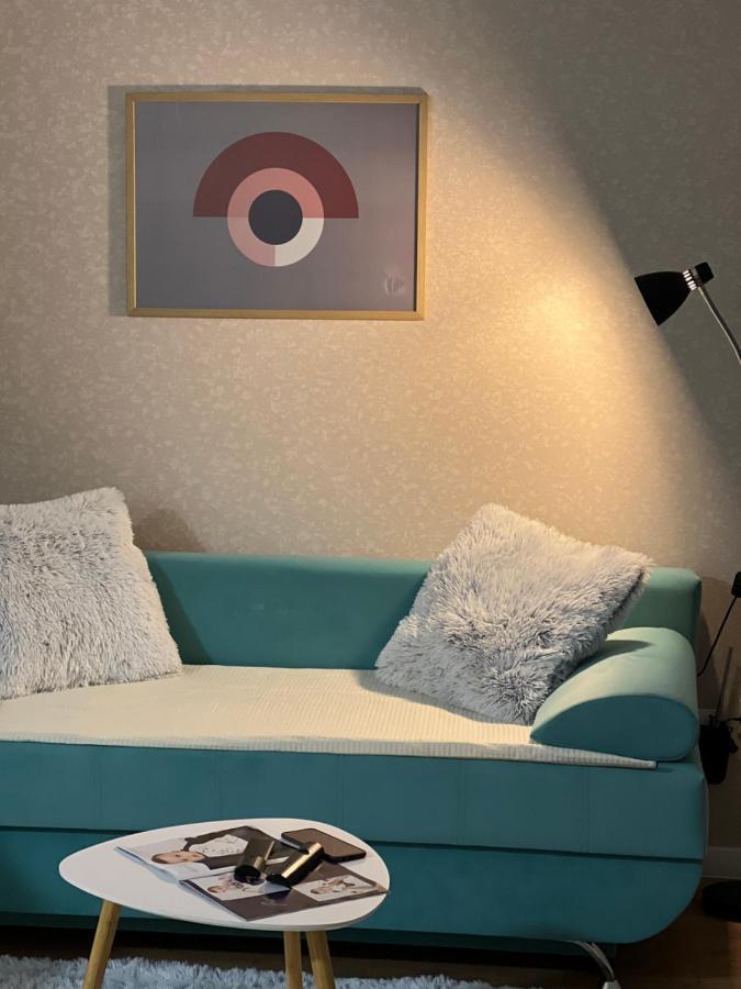 Apartament Hi-tech Aparts *