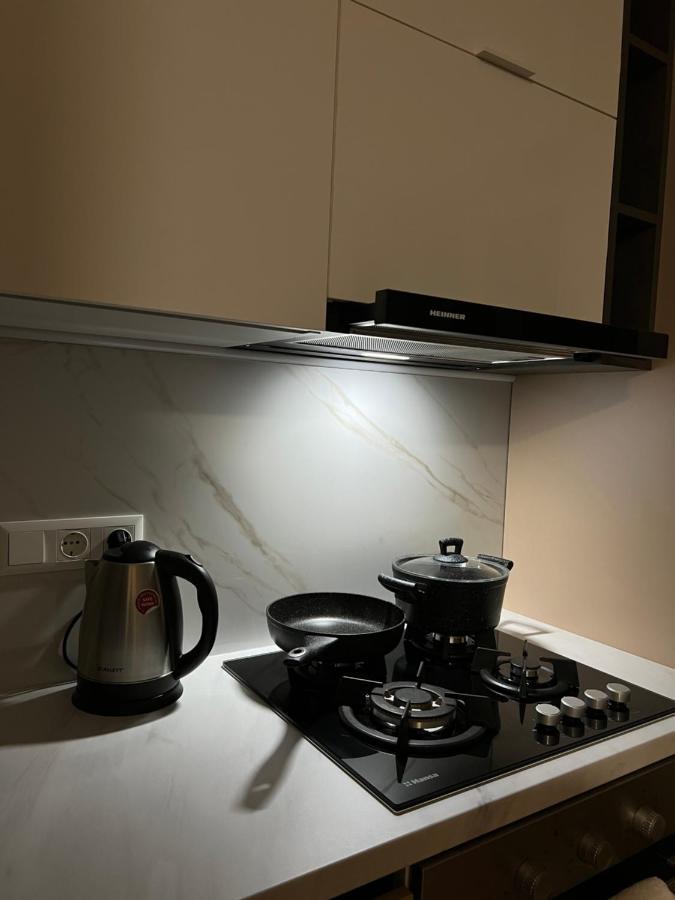 Hi-tech Aparts Apartament *